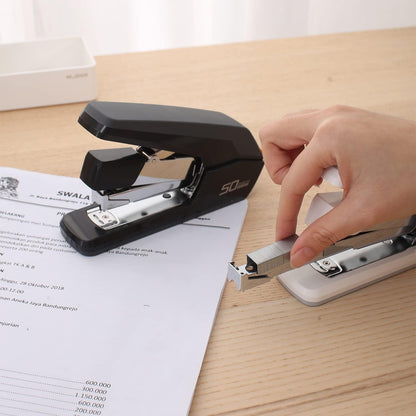 Deli Effortless Desktop Stapler, Heavy Duty Stapler, Black
